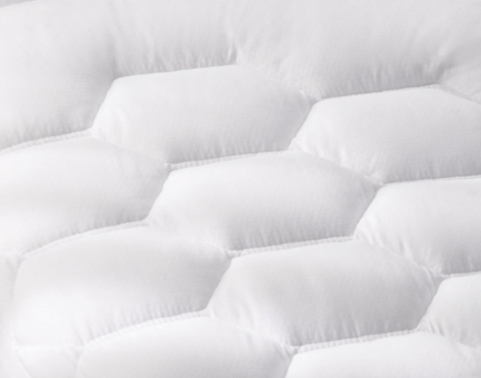 Mattress Pad vs Mattress Protector: What’s the Difference?