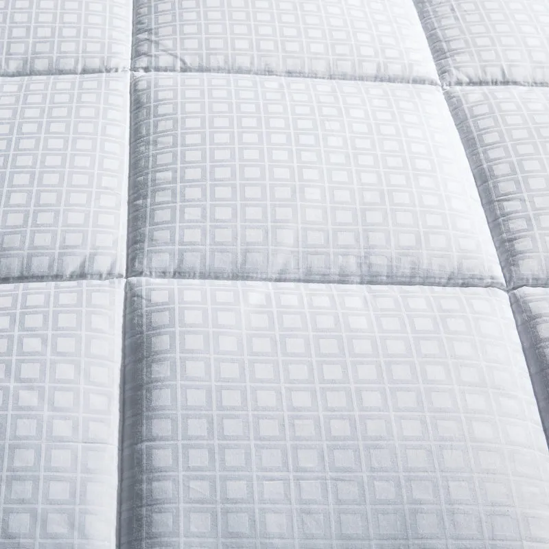 Box Dobby Down Alt Comforters Exporter
