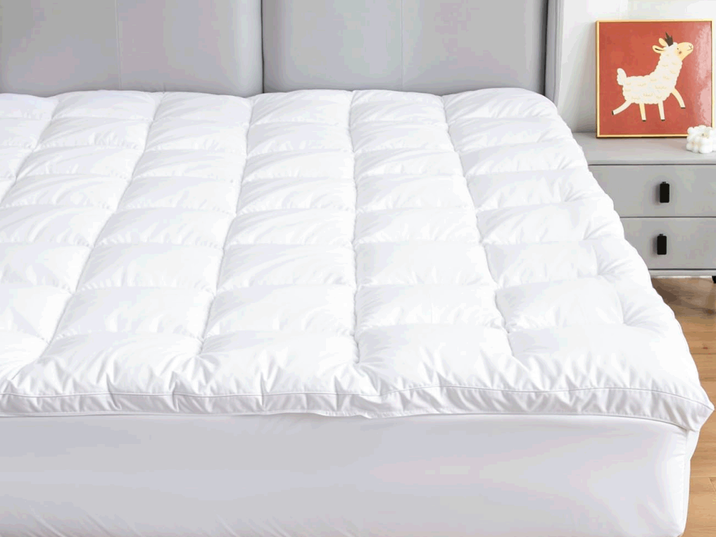 Outerwall Down Alt Mattress Topper
