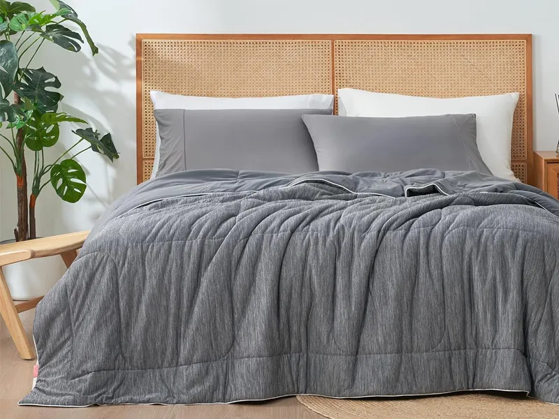 Dual-sided Cooling Comforters