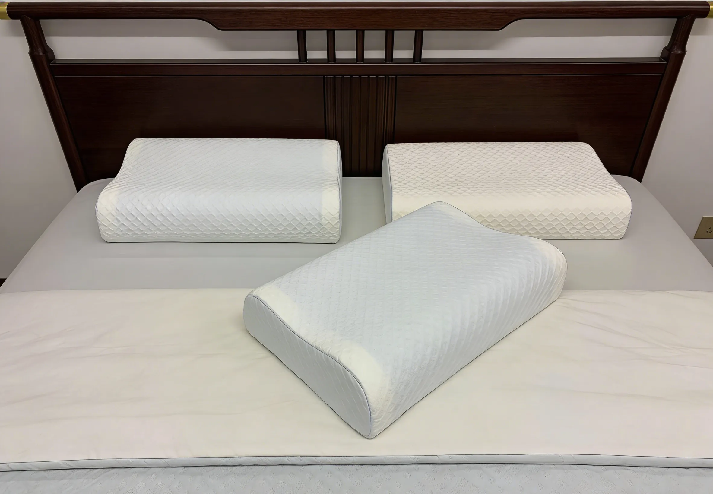 Duo Cooling Gel Memory Foam Contour Pillow